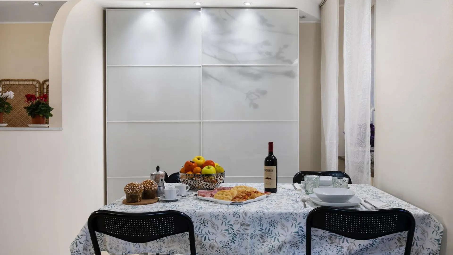 Salone Del Mobile-Duomo-Citylife In The Heart Of The City Milan Apartment
