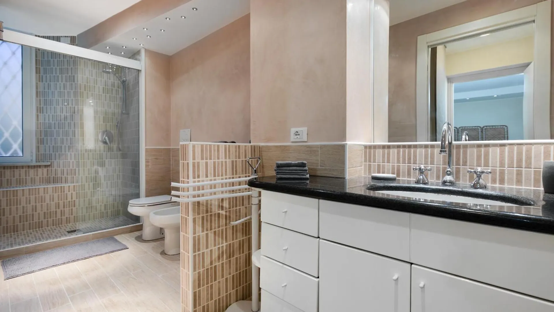 Salone Del Mobile-Duomo-Citylife In The Heart Of The City Milan Apartment